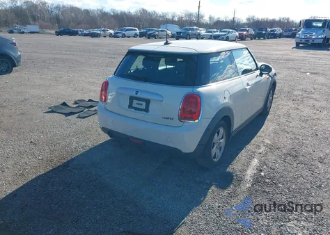 2015 Mini Hardtop Cooper из США, поврежденный, VIN WMWXM5C51F3A58665